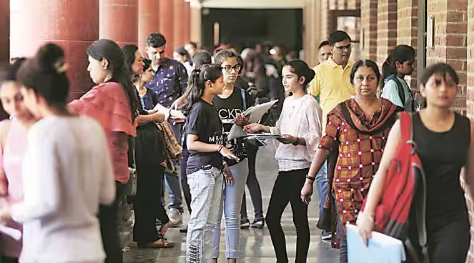 88 new colleges opened in past two years but over 35 per cent teaching posts vacant